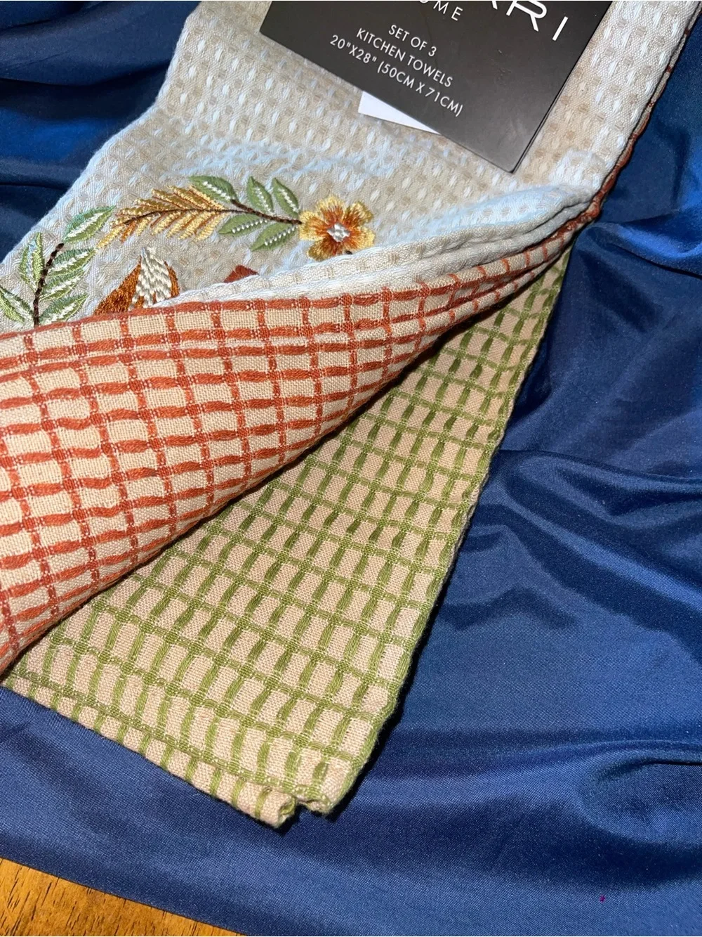 Tahari Home Set of 3 Beige Kitchen Towels with Embroidered Fox and Mushrooms